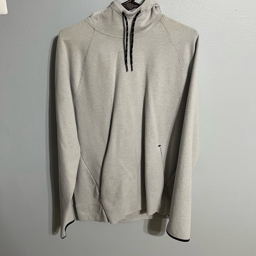 Old Navy grey hoodie